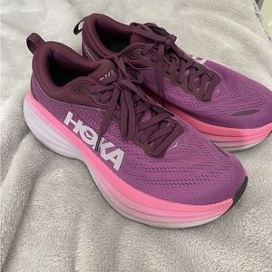 Hoka Bondi 8